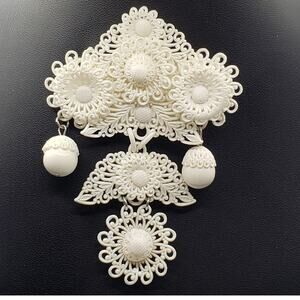 Antique Victorian Celluloid Filigree Brooch White Ornate Lace Dangle Ball Pin
